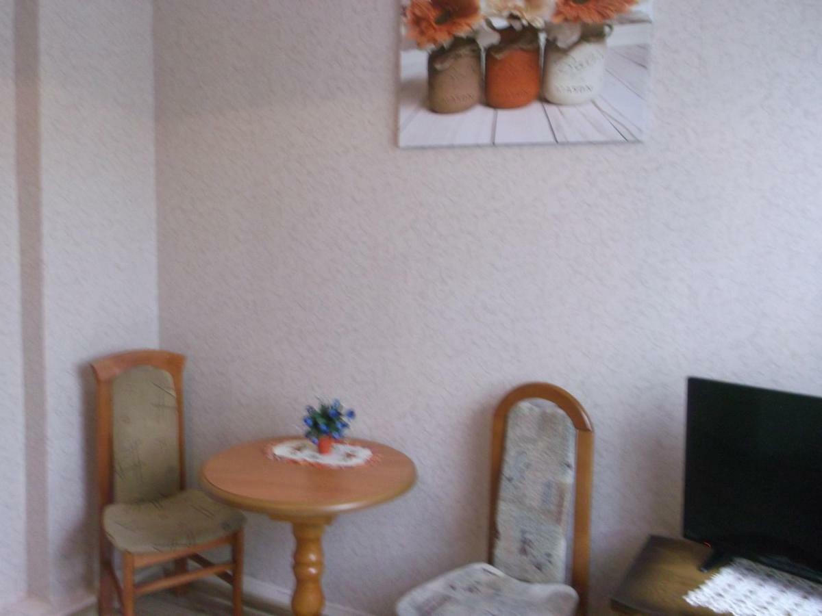 Gosciniec Iwona Hotel Glucholazy Exterior photo